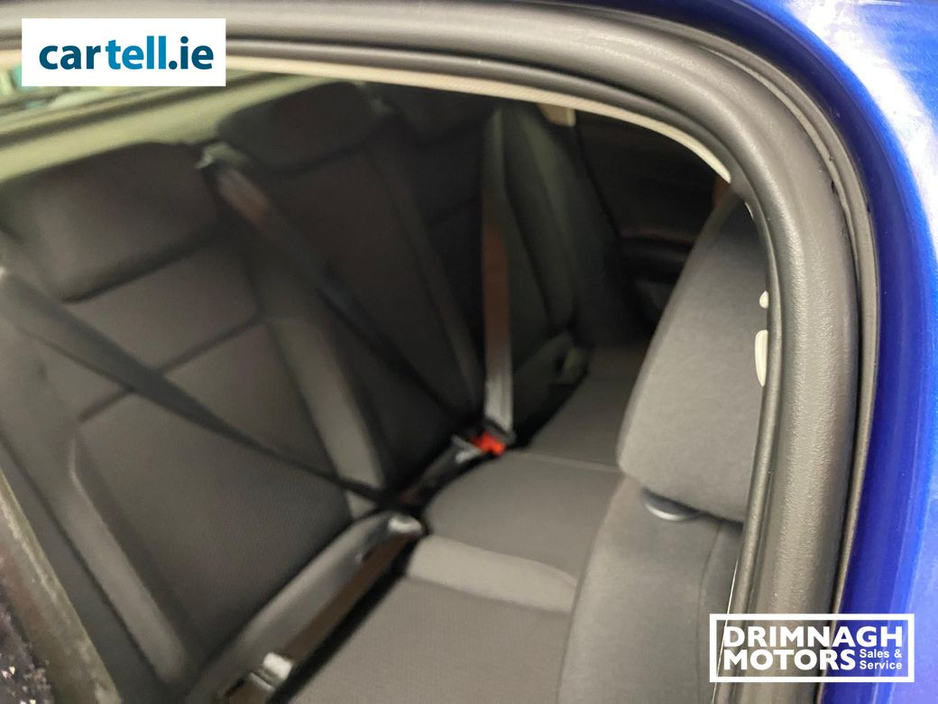 2018 Volkswagen Polo 1.0 comfort line with only 4025km €16,950