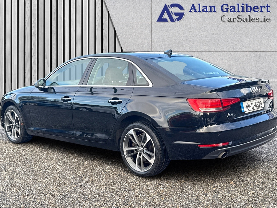 2018 Audi A4 - image 2