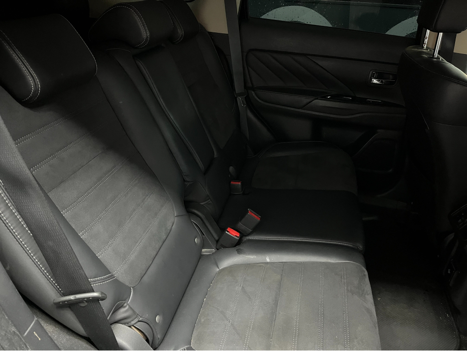 2018 Mitsubishi Outlander €19950! 2018 MITSUBISHI OUTLANDER PHEV G 2.4 AUTOMATIC / CRUISE CONTROL / 360° PARKING CAMERA / ELECTRIC HEATED SEATS / HEATED STEERING WHEEL / PADDLE SHIFTERS €19,950