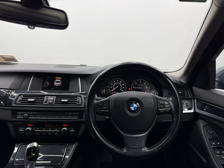 2016 BMW 5 Series 520d SE Auto €13,450