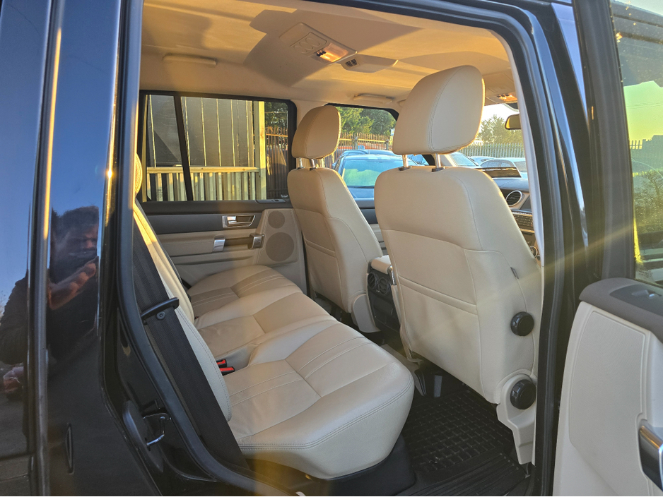 2015 Land Rover Discovery 3.0 TDV6 5 SEAT XE 4DR AUTO €21,450