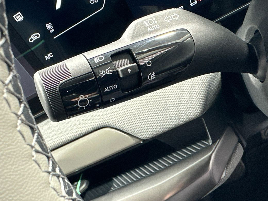 2025 Kia EV4 Earth 3 Hatchback 81.4 Kw/h 630Kms Range €43,400