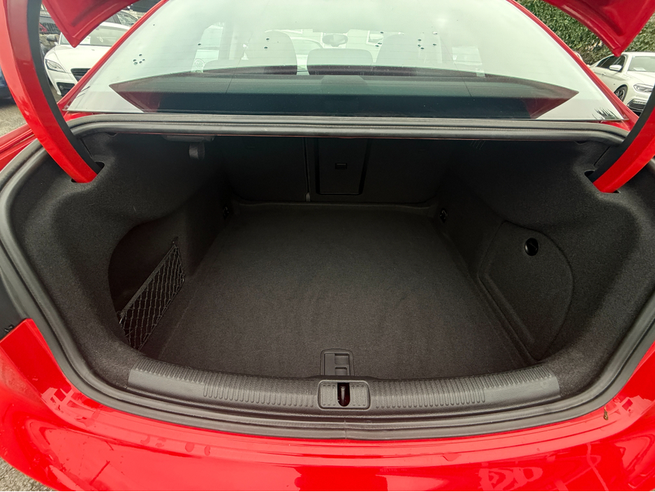 2015 Audi A3 Saloon SALOON ONLY 20,234KM !! 1.4 TFSI PRIVACY GLASS REV CAMERA ALLOYS €15,950