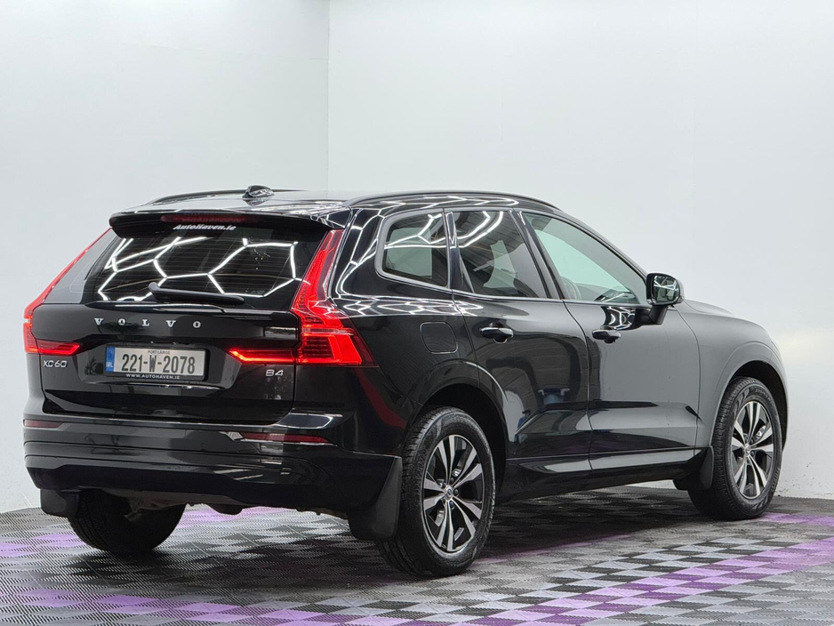 2022 Volvo XC60 B4 diesel MHEV 197hp AT8 Core €39,950