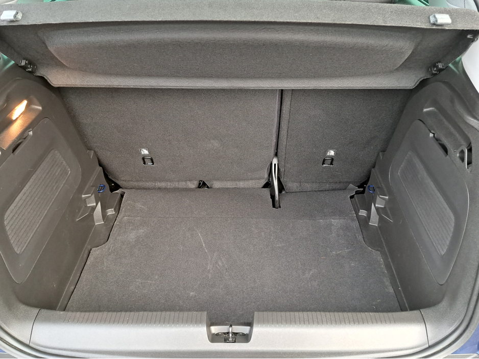 2022 Opel Crossland SRI 1.5TD 110BHP **HALF LEATHER** €18,950