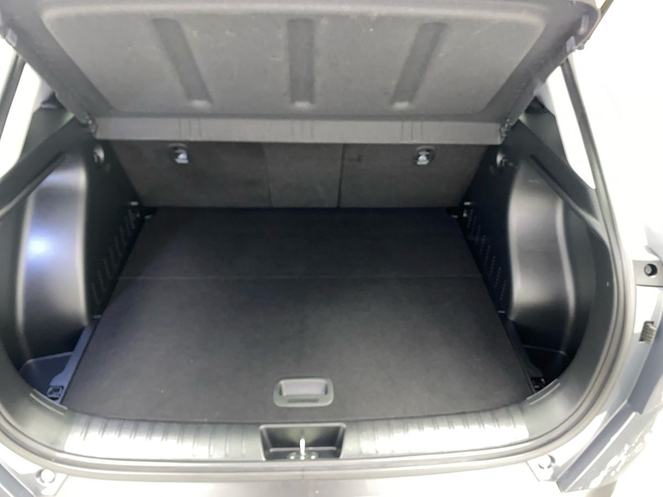 2024 Hyundai Kona - image 9