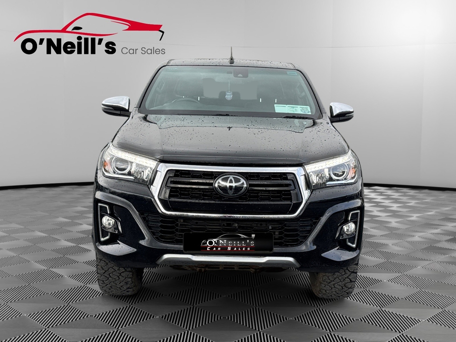 2019 Toyota Hilux - image 4