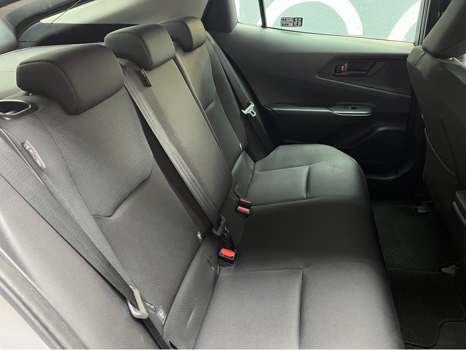 2025 Toyota Prius - image 11
