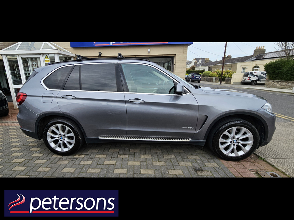 2017 BMW X5 - image 14