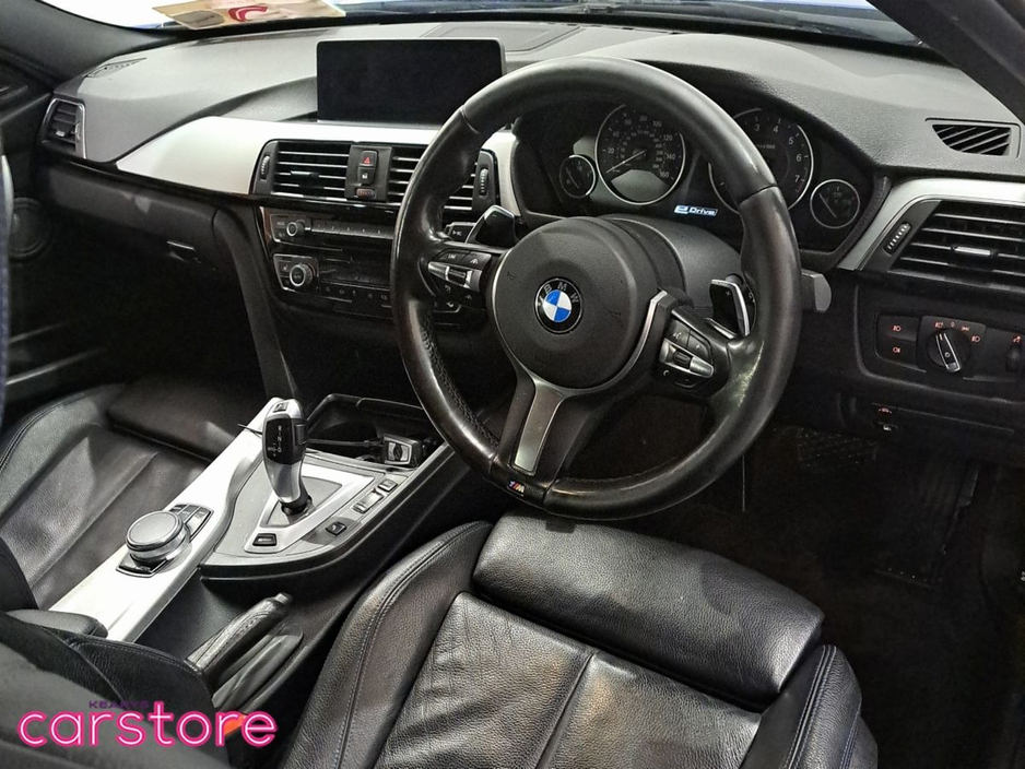 2017 BMW 3 Series 330e M-Sport Estoril Blue €19,890