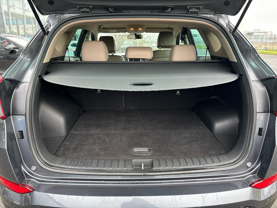 2018 Hyundai Tucson - image 9