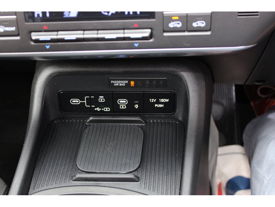 2025 Hyundai Kona - image 19