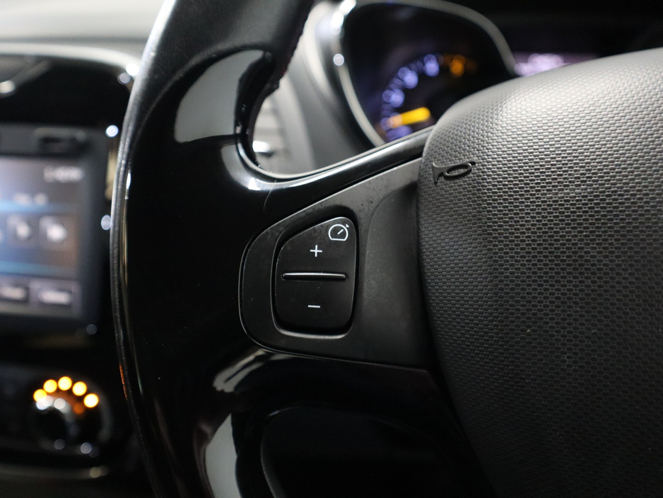 2015 Renault Captur *109* INTENSE 1.5 DCI 90 4DR €8,950