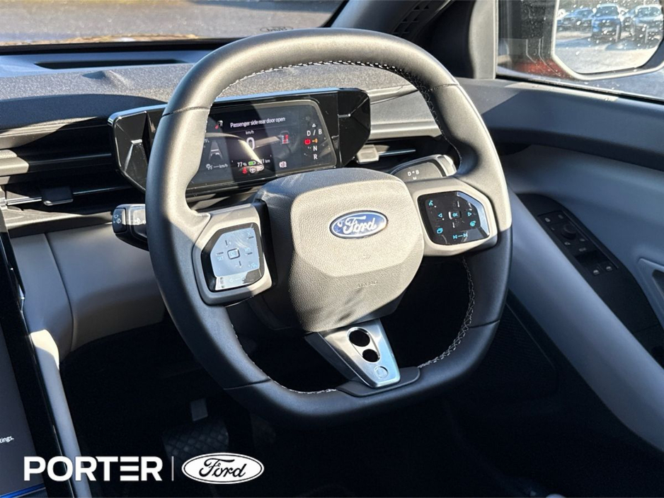 2026 Ford Capri SELECT *627 KLMS RANGE*