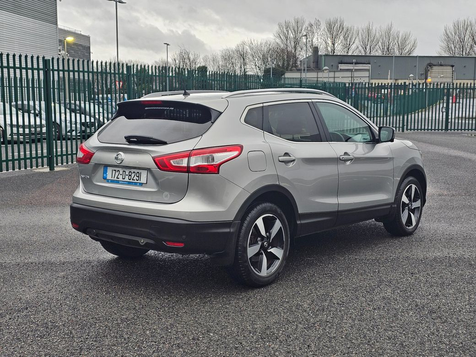 2017 Nissan Qashqai - image 6
