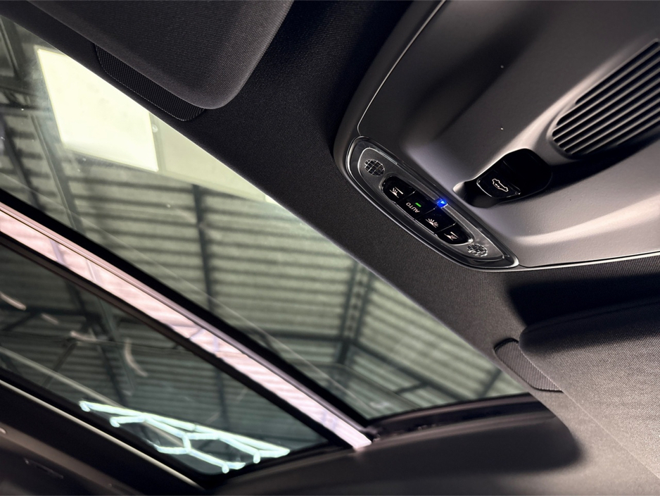 2021 Volvo XC90 - image 46