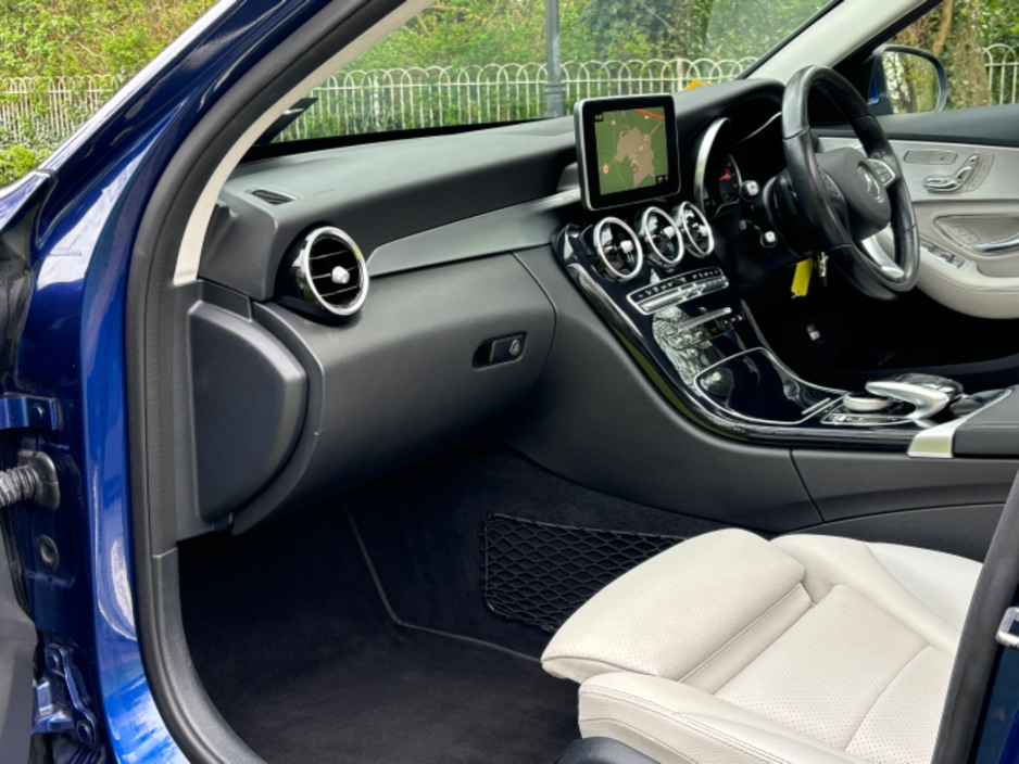 2017 Mercedes-Benz C Class - image 8