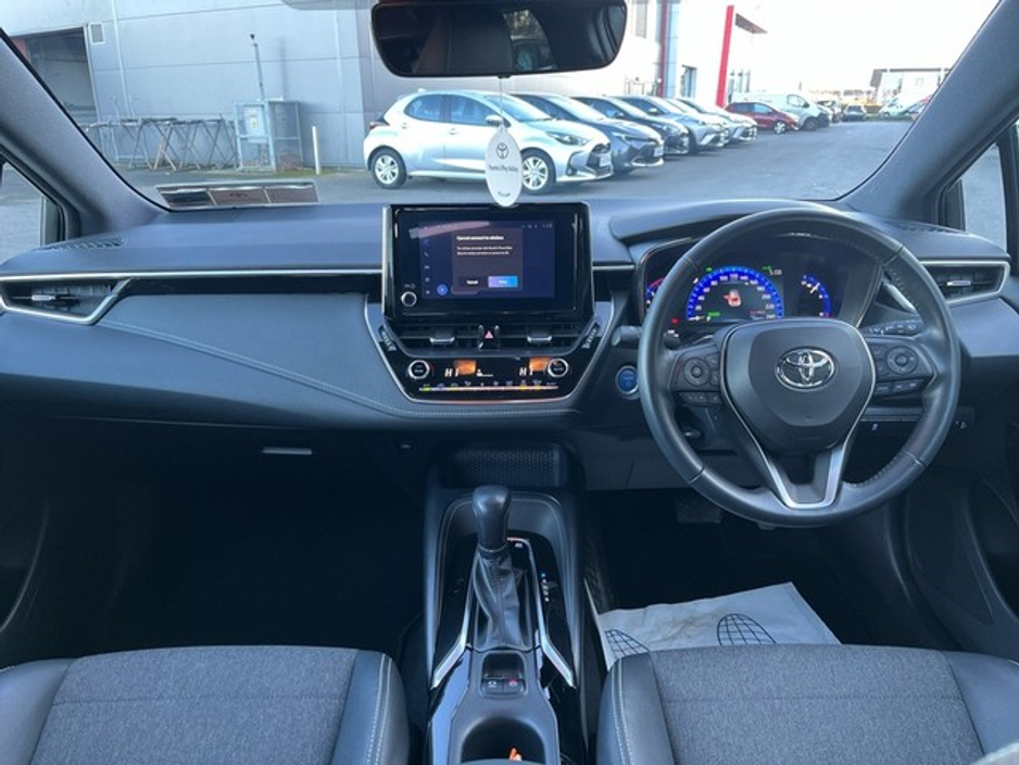 2023 Toyota Corolla - image 8