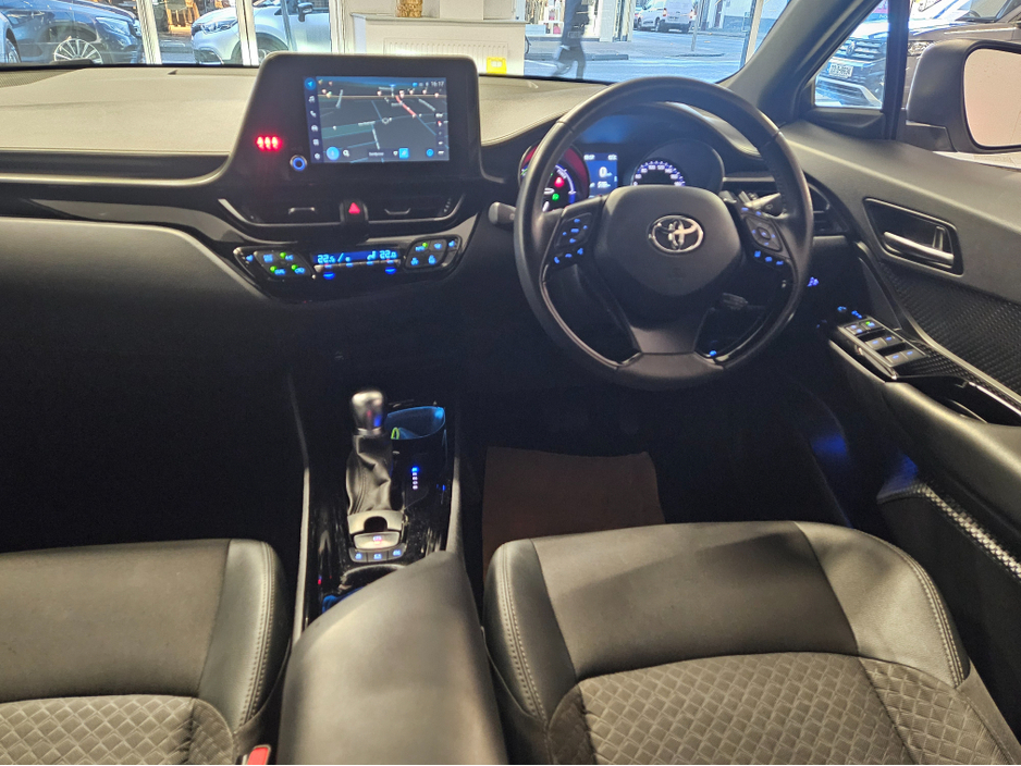 2023 Toyota C-HR HYBRID SPORT 4DR AUTO €25,950