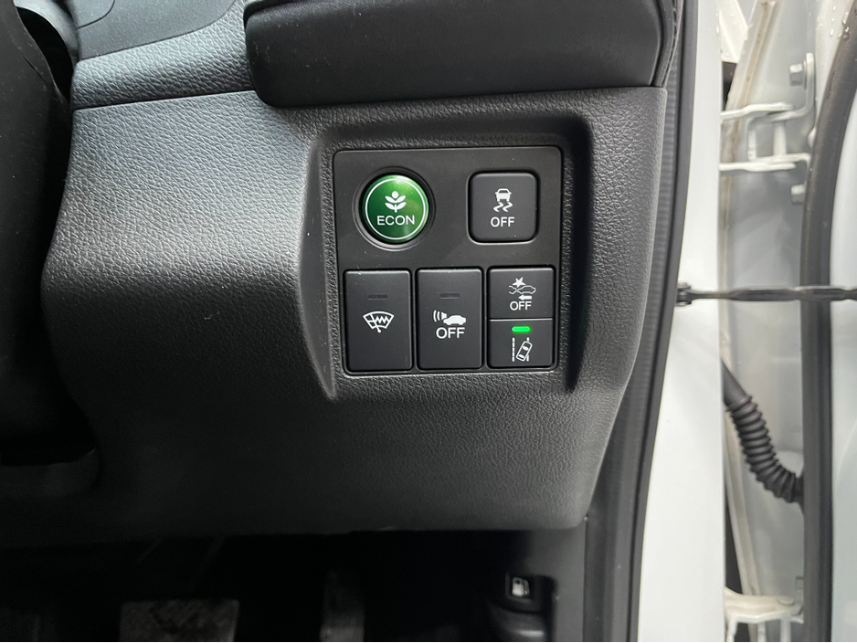 2020 Honda Vezel - image 10