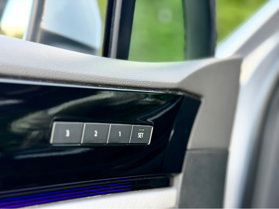 2018 Volkswagen Touareg D R-LE 3.0 TDI 4M 286HP 5DR AUTO €52,950