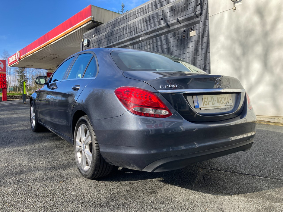 2016 Mercedes-Benz C Class - image 5