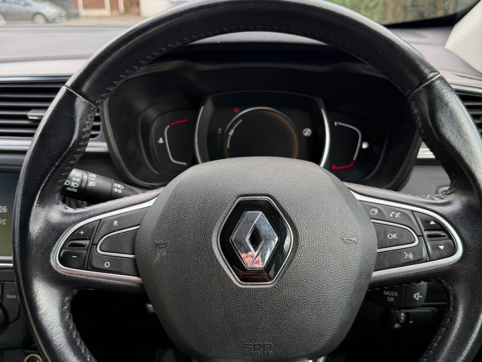 2017 Renault Kadjar - image 13