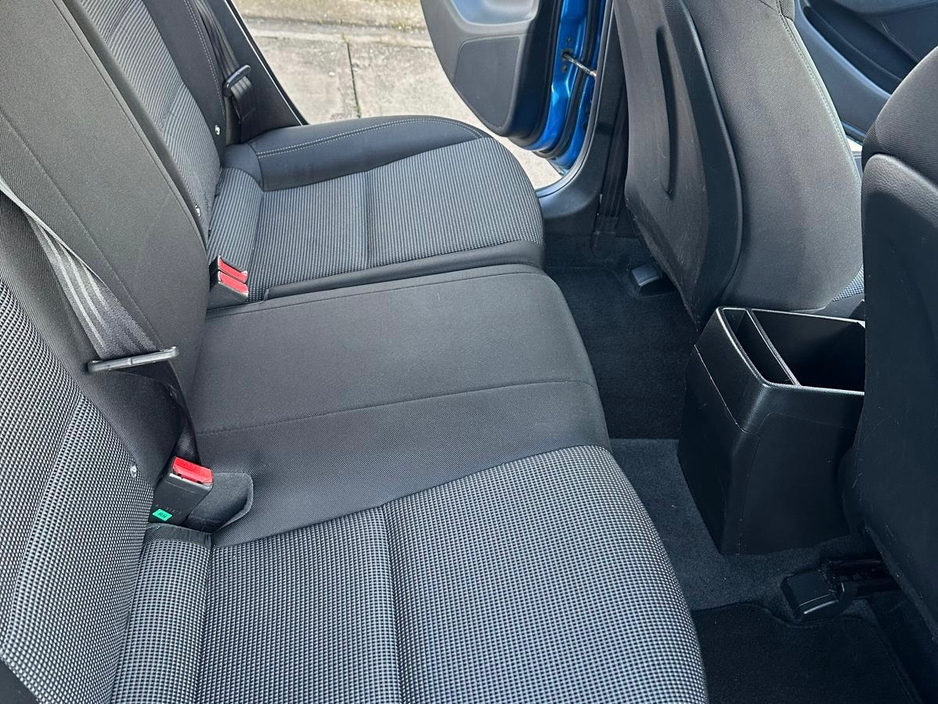 2015 Hyundai i30 BLUE 110PS 5DR SDRIVE €9,950