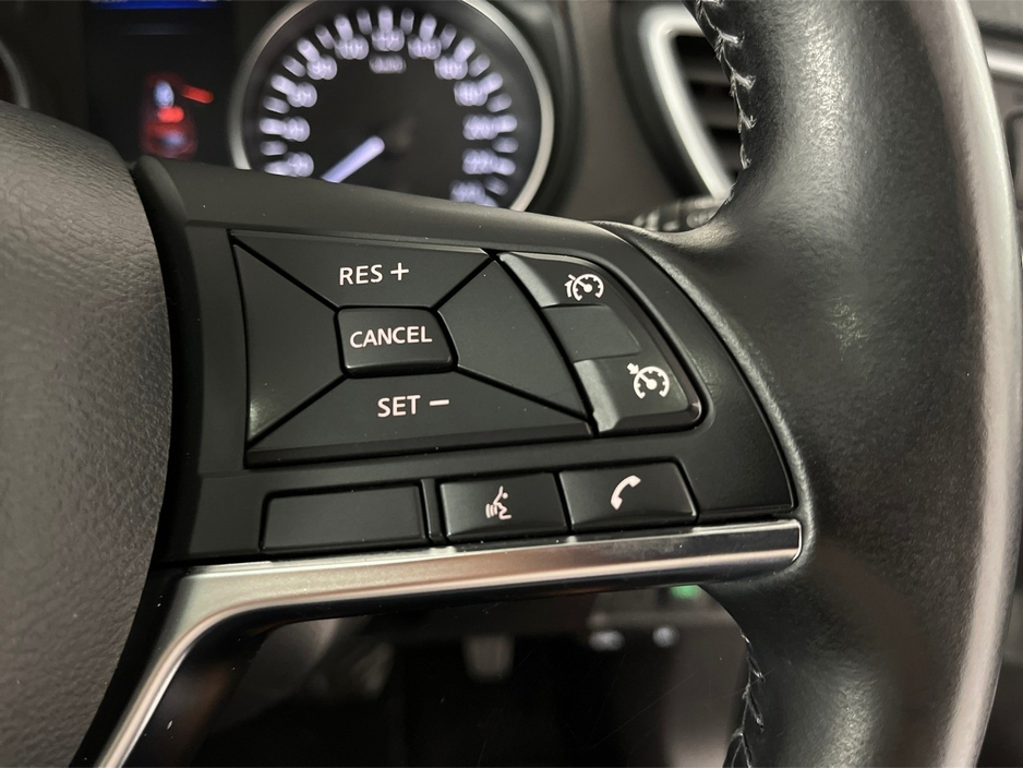 2019 Nissan Qashqai 1.3 SV PREMIUM DCT 4DR**PANORAMIC ROOF**MULTIFUNCTIONAL STEERING WHEEL**SEMI DIGITAL DASH**REVERSE CAMERA**PARKING SENSORS**BLACK CLOTH INTERIOR**FINANCE AVAILABLE** €18,495