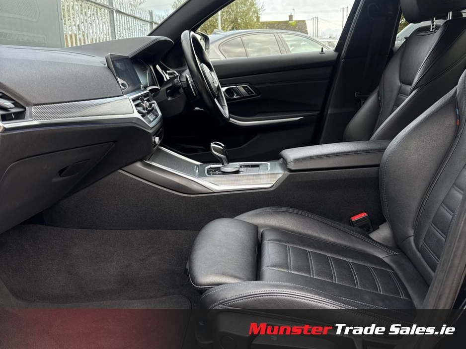 2021 BMW 3 Series - image 9