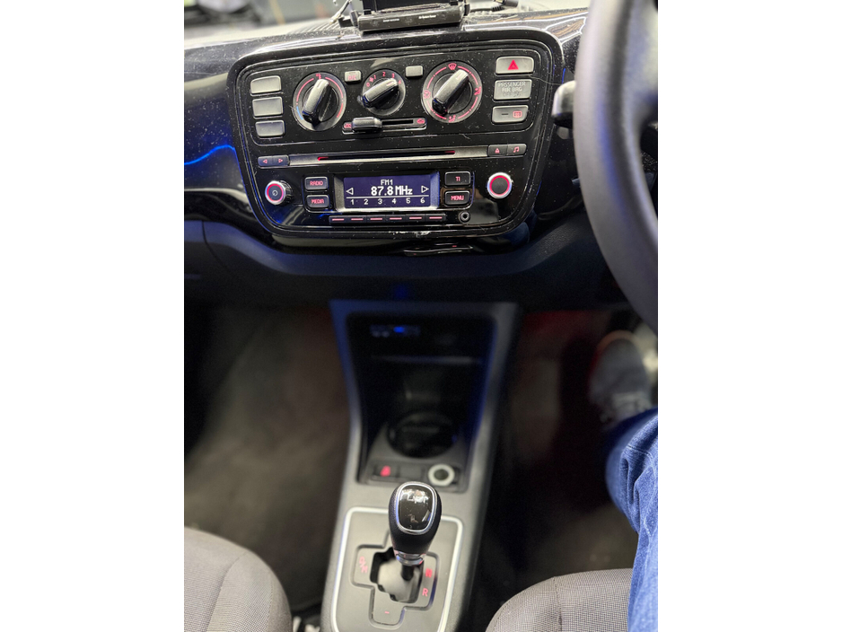 2013 Volkswagen up! 1.0 75BHP TAKE UP €6,300