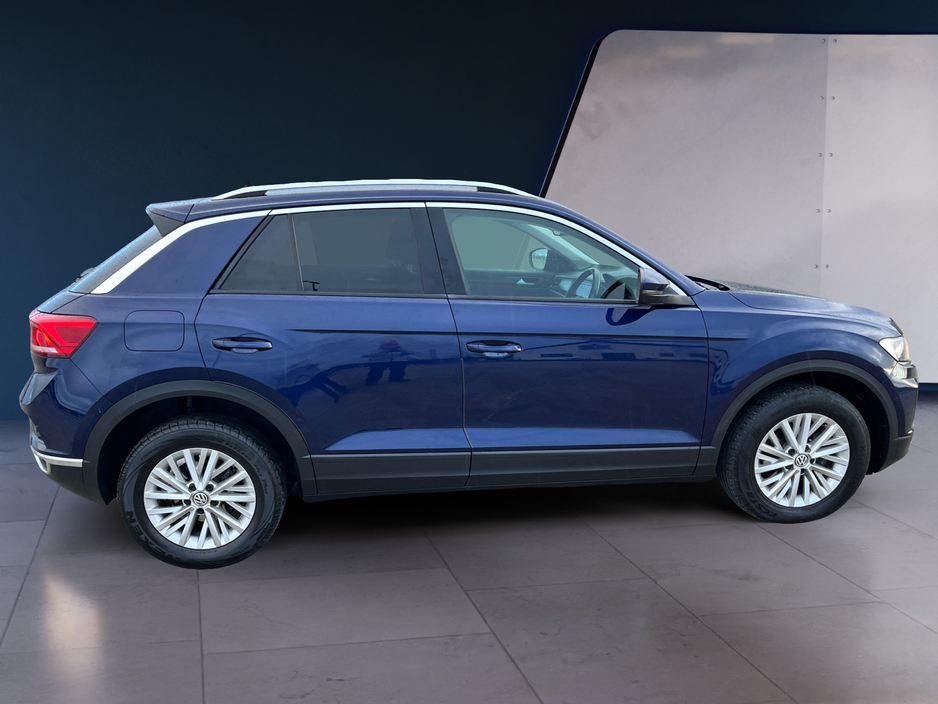 2019 Volkswagen T-Roc DESIGN 1.0 TSI MANUAL 6SPEED FWD 115HP 5DR €18,500