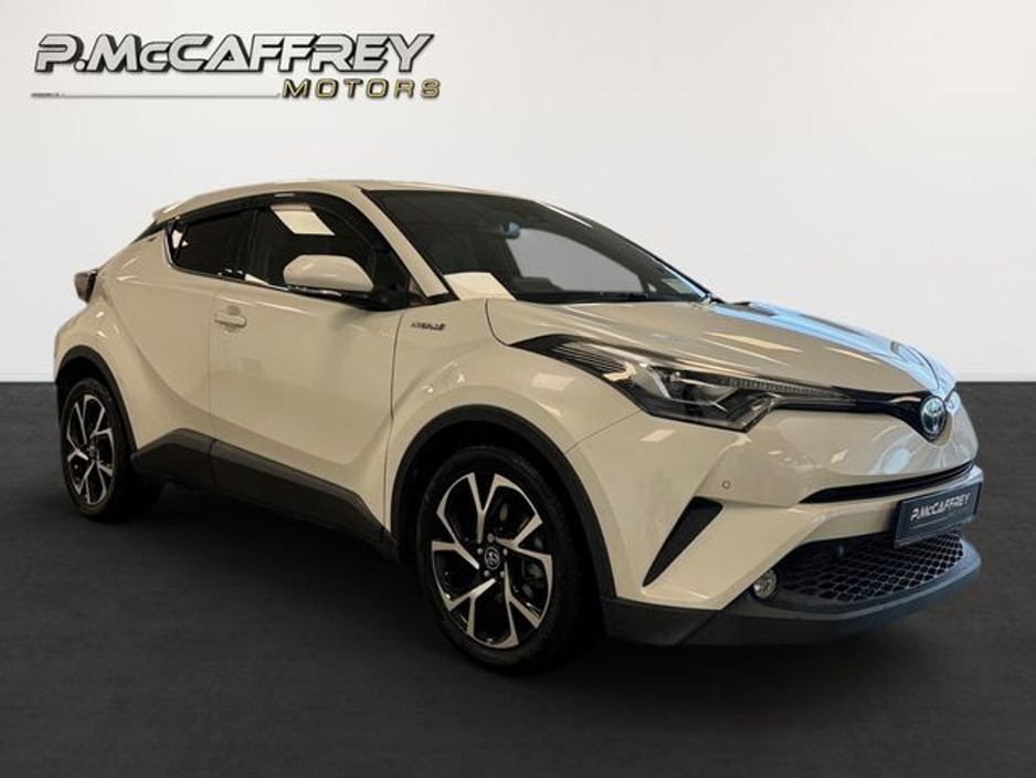 2017 Toyota C-HR - image 3