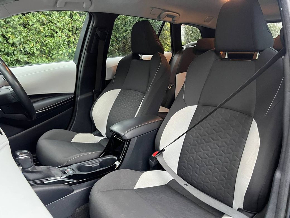 2022 Toyota Corolla SOL ESTATE 1.8 HYBRID // DIAMOND CUT ALLOYS // REVERSE CAMERA // ADAPTIVE CRUISE CONTROL €20,900