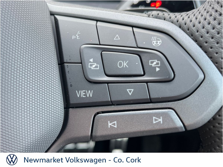 2026 Volkswagen Tiguan - image 24