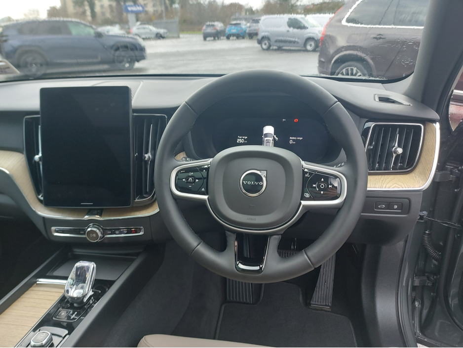 2025 Volvo XC60 MY26 T6 AWD PLUG-IN HYBRID €71,950