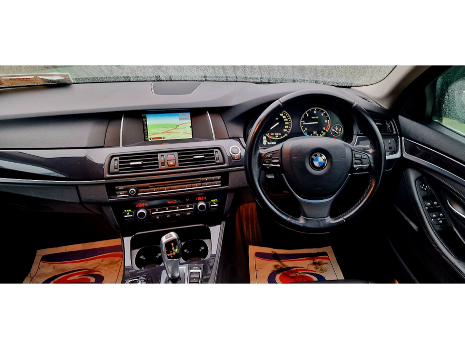 2014 BMW 5 Series - image 6