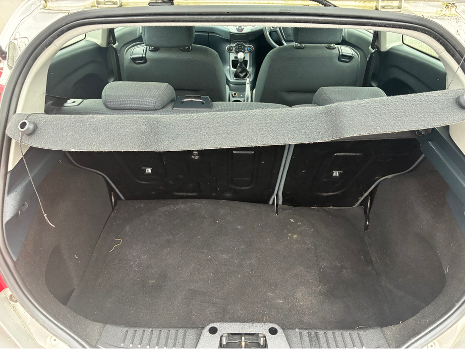 2011 Ford Fiesta 1.25 EDGE 60BHP 3DR ARGENTO €4,950