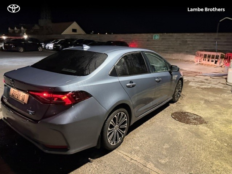 2022 Toyota Corolla - image 3