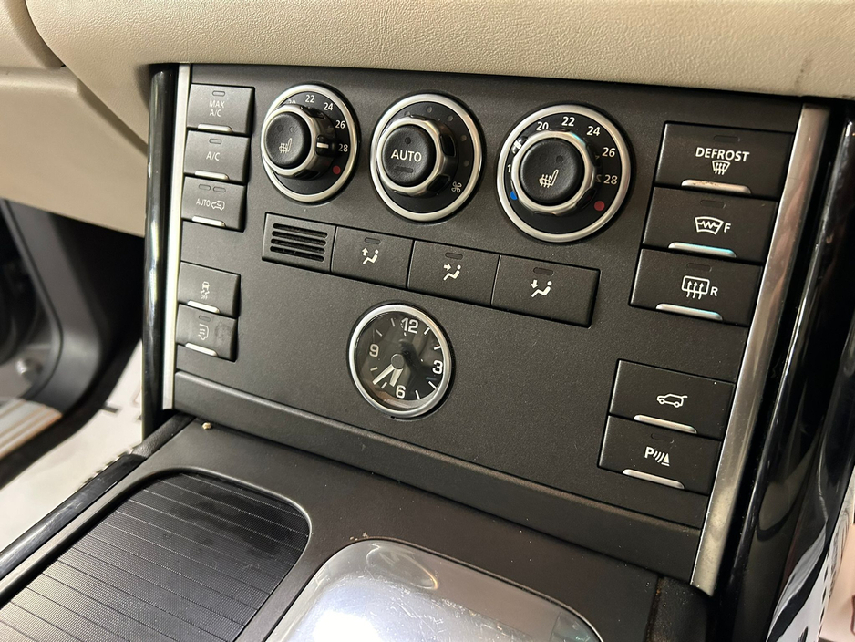 2011 Land Rover Range Rover  €18,950