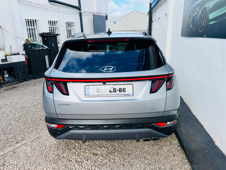 2022 Hyundai Tucson - image 4