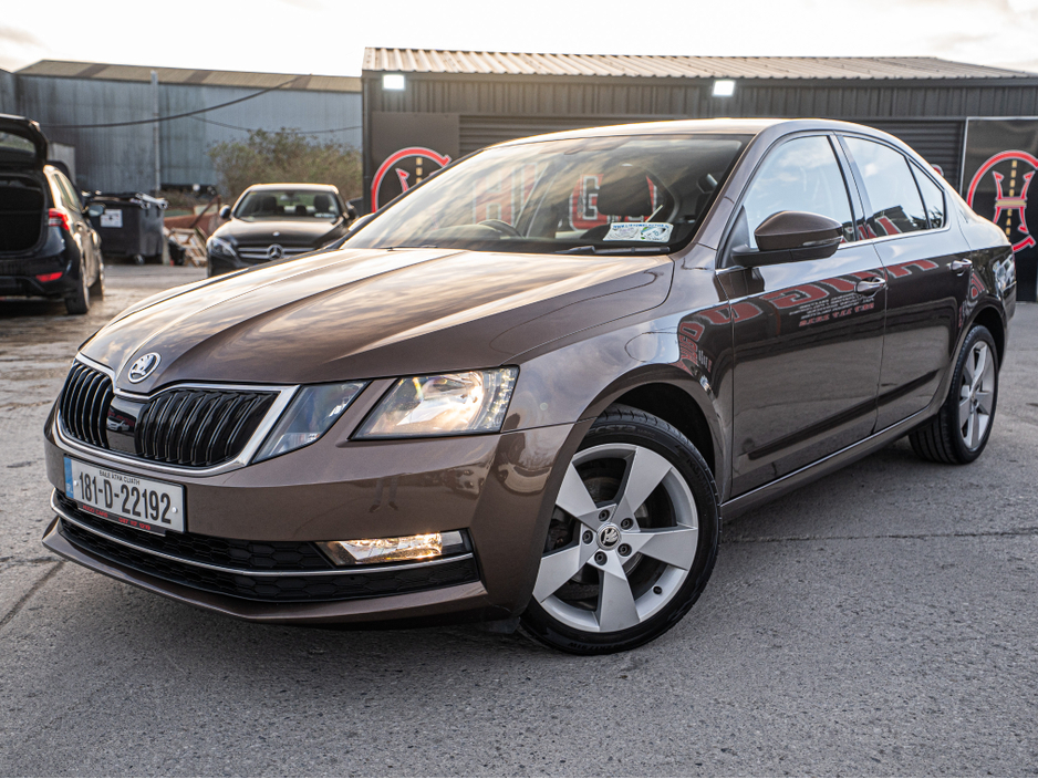 2018 Skoda Octavia - image 4