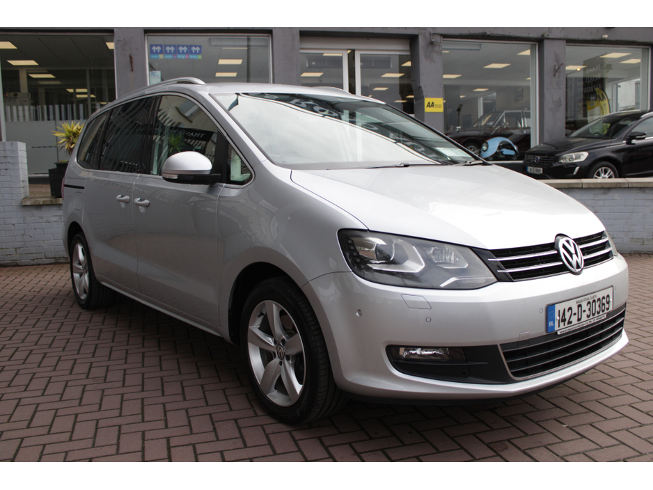 2014 Volkswagen Sharan - image 2