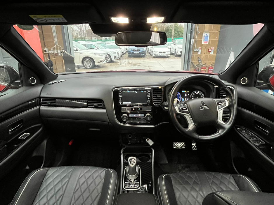 2018 Mitsubishi Outlander €19950! 2018 MISTUBISHI OUTLANDER PHEV HEATED SEATS - SUNROOF - HEATED STEERING WHEEL - CRUISE CONTROL - Reverse Camera €19,950