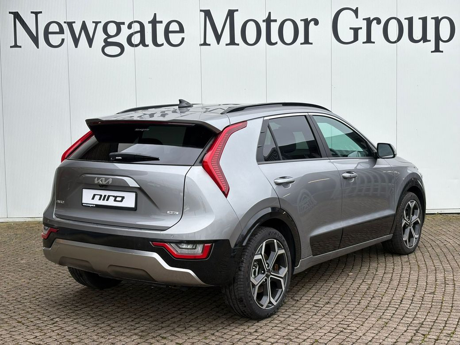 2026 Kia Niro - image 5