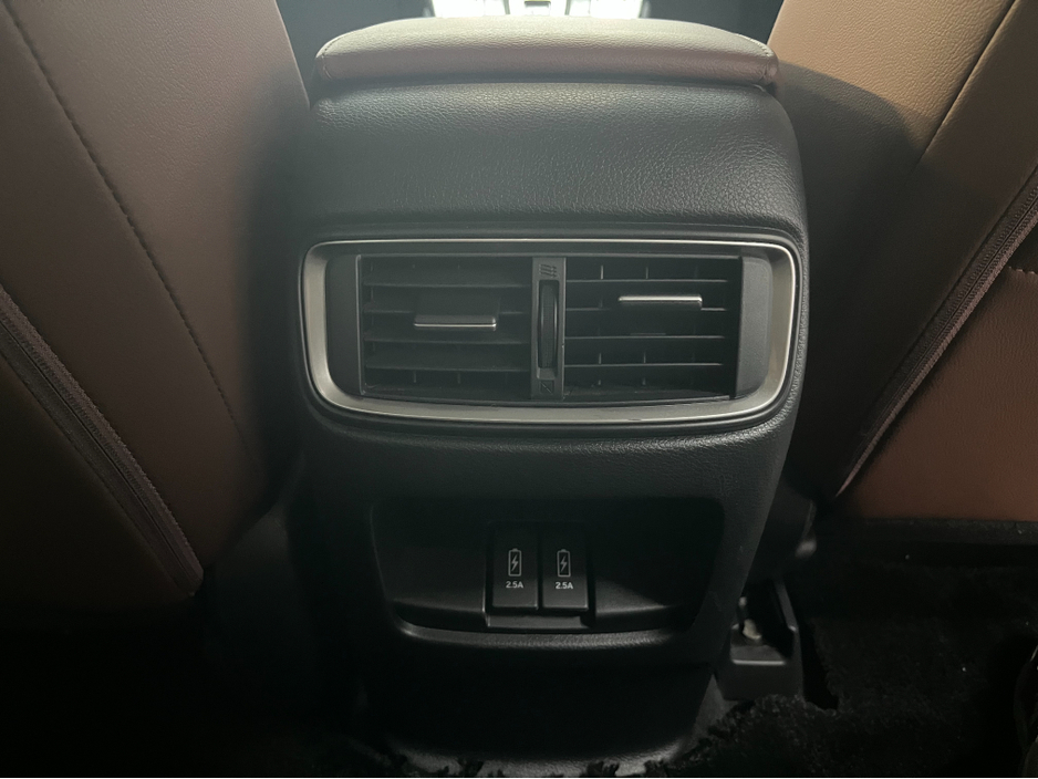 2019 Honda CR-V €27950 2019 HONDA CR-V EX MASTERPIECE 2.0 AUTOMATIC / CRUISE CONTROL / REVERSE CAMERA / ELECTRIC MEMORY & HEATED SEATS / HEATED REAR SEATS / PADDLE SHIFTERS €27,950