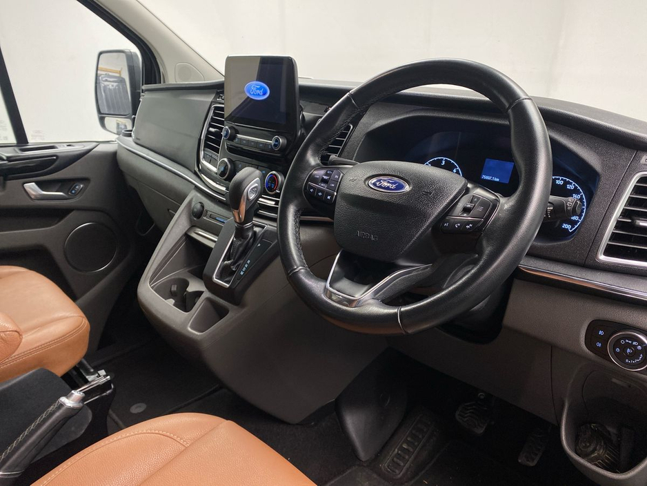 2022 Ford Tourneo Custom - image 6