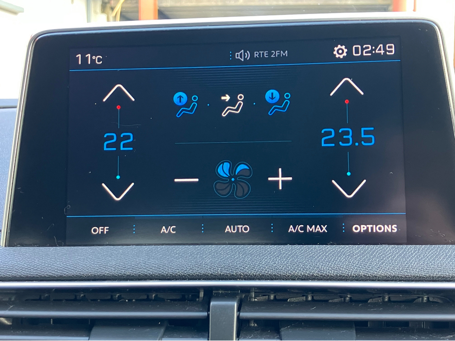 2019 Peugeot 5008 - image 14