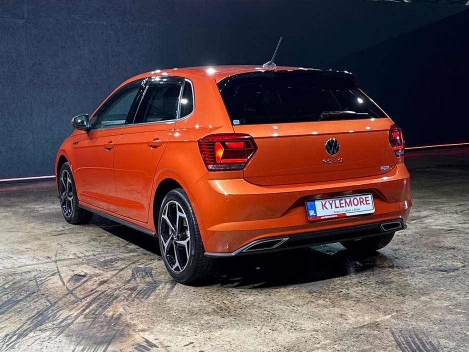 2022 Volkswagen Polo - image 5
