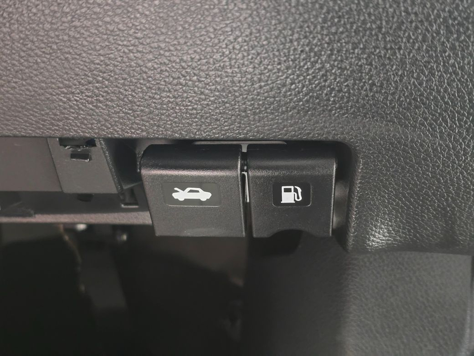 2017 Nissan Qashqai - image 23